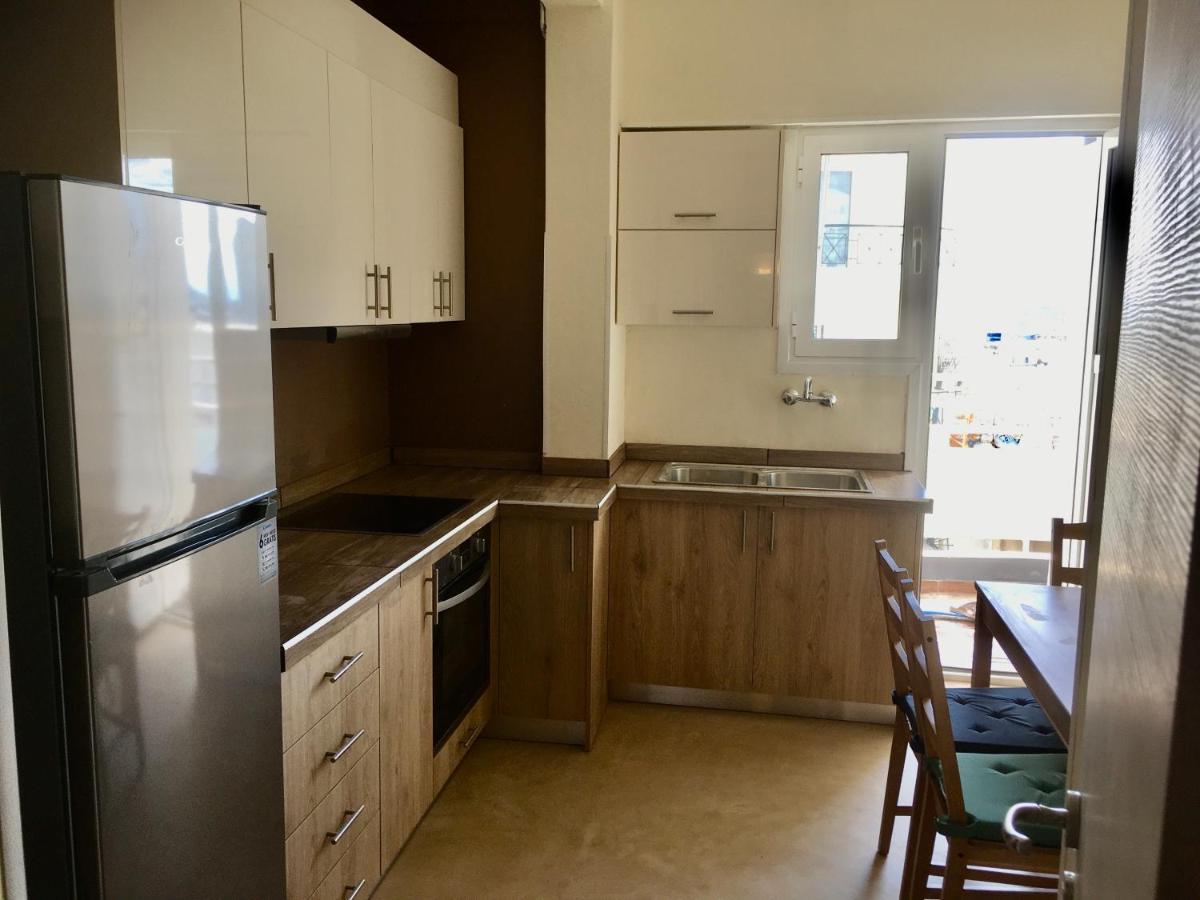 Cozy Apartment Near Metro-Athens View Atenas Exterior foto