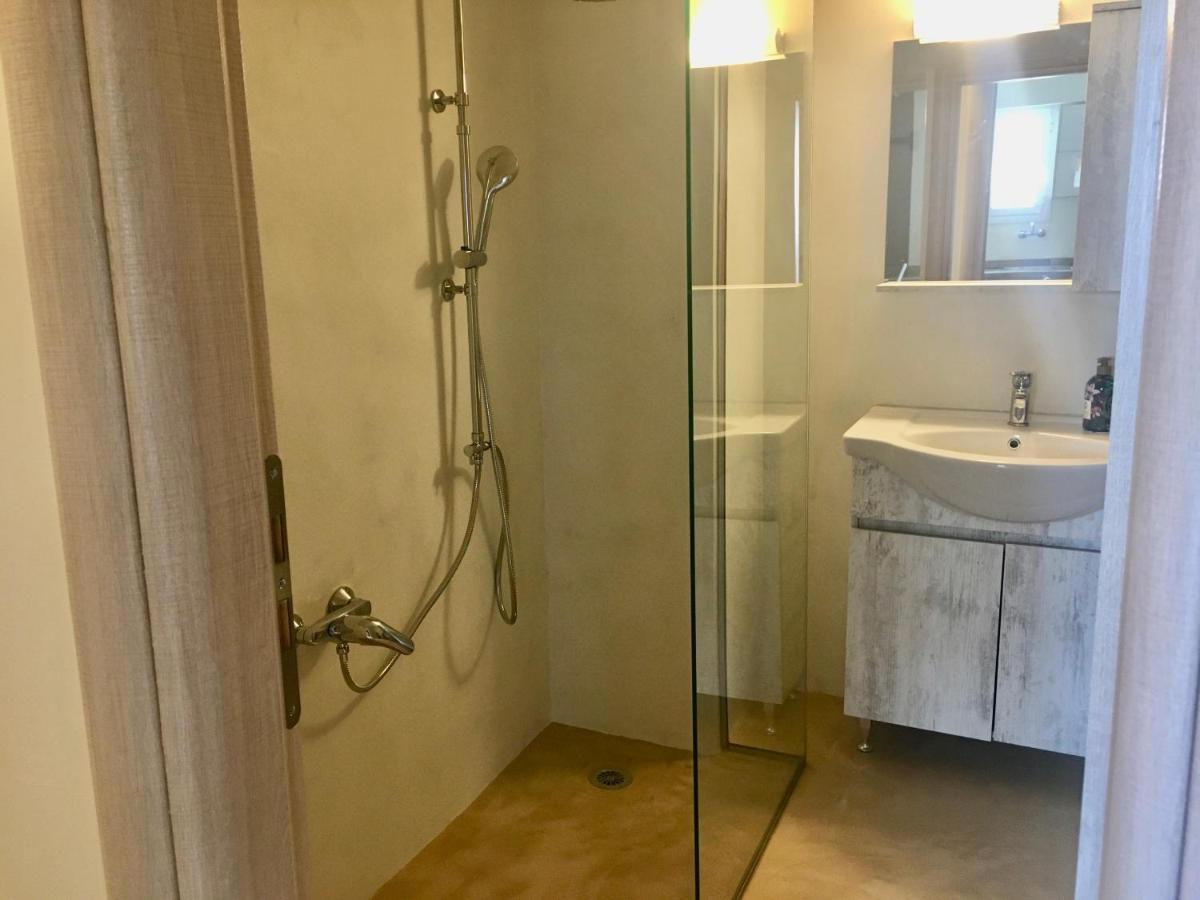 Cozy Apartment Near Metro-Athens View Atenas Exterior foto