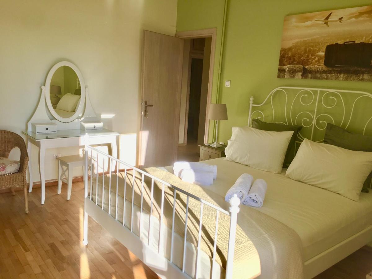 Cozy Apartment Near Metro-Athens View Atenas Exterior foto